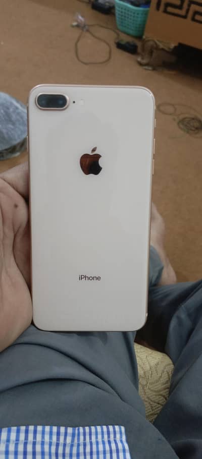 iphone 8 Plus 256 gb Factory unlock 100% Jeniun 28500
