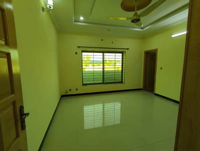 Upper Portion For Rent In G-13 (7 Marla)