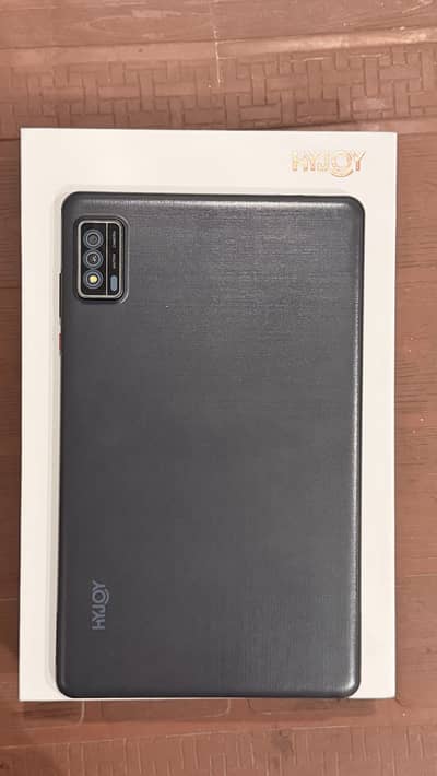 Hyjoy Platinum HB901 Tablet (9 inch, Android 10) – Imported from USA