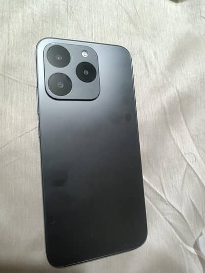 Realme 15T 8/256 5g 10/10