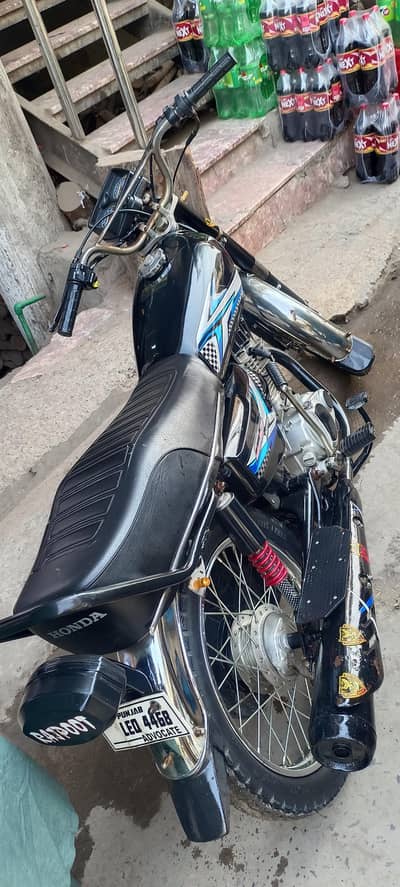 united 125 luch condition 80 final bike okay ha  bake more detail nich