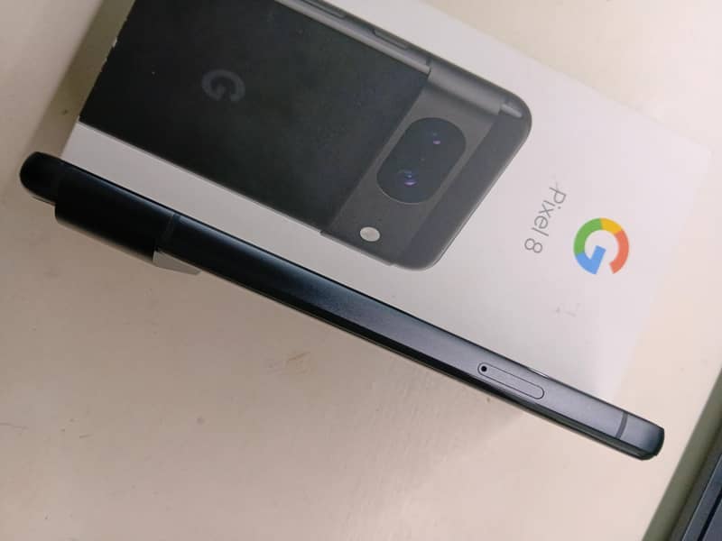 Google pixel 8 3