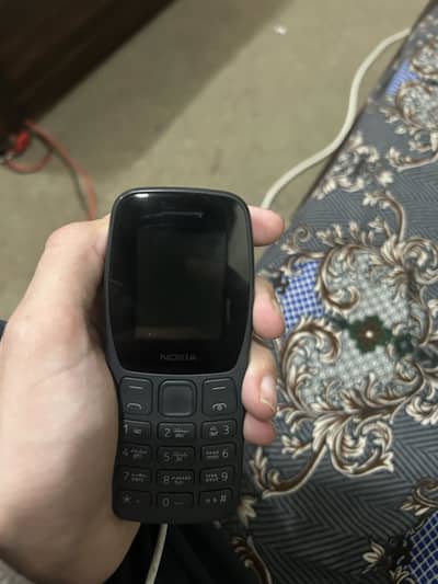 Nokia 105 Classic Keypad Phone – Durable & Reliable