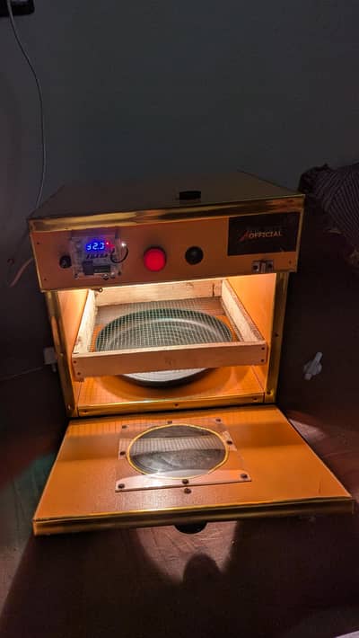 Semi Auto Incubator