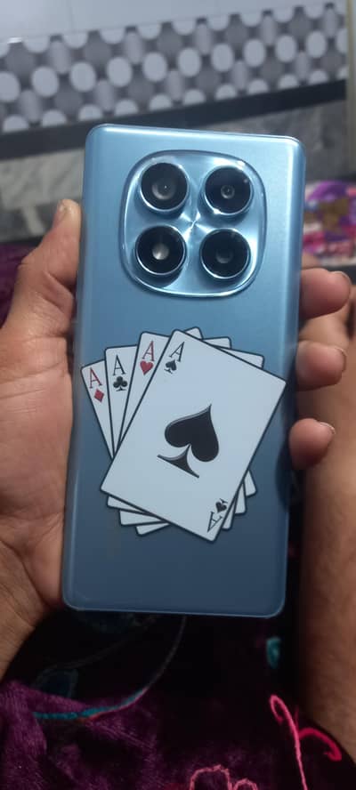  Redmi Note 14 Pro – Almost New – With Warranty