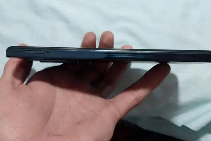 mobile complete name 3