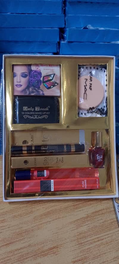 Gift items and jewellery box