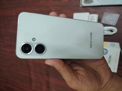 Tecno spark go 2 , 4/64