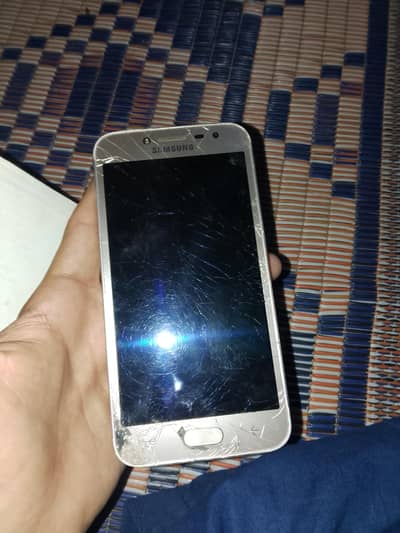 Samsung j5 just panel isue then all ok only2500