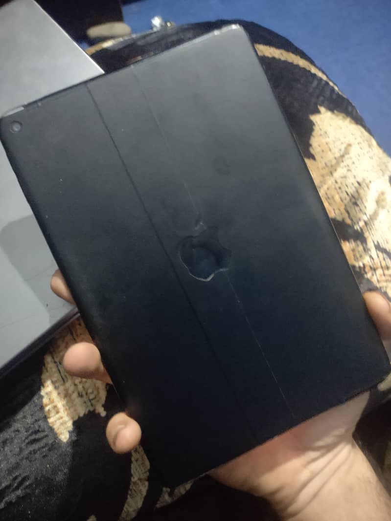 ipad mini 5 with box 7