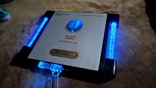 Original imported branded Genuine Italy 2 Channel car amplifier heavy