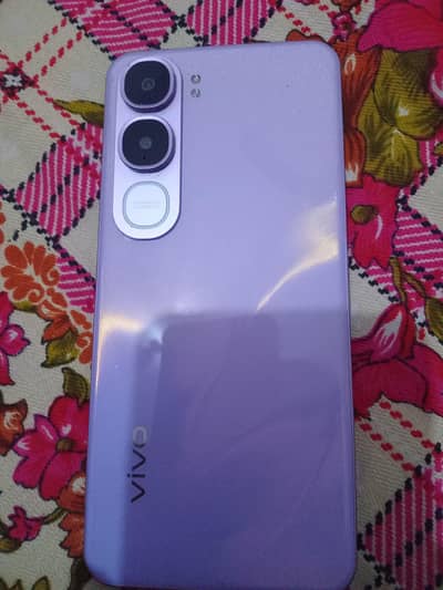 vivo y21d 128 memery ha 10 by 10 h daba chger sth ha 6500 mAh battery