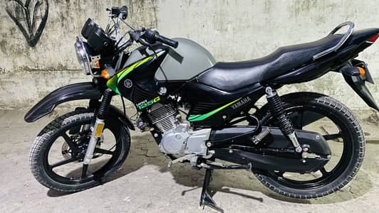 Yamaha YBR G
