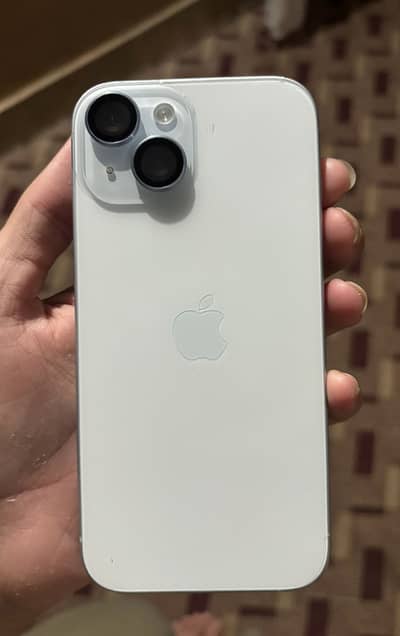 iPhone 15 jv chota dot hai