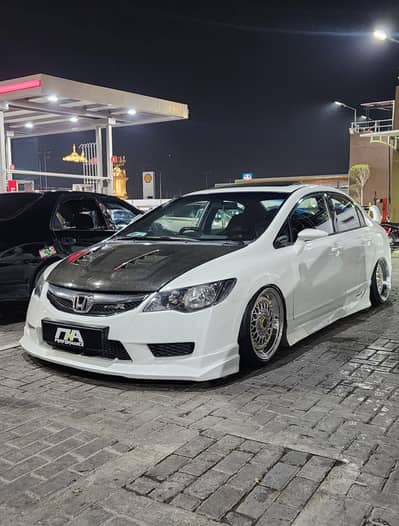 Super Chrome 17 inch Deep Dish Rims with Low Profile Tyres