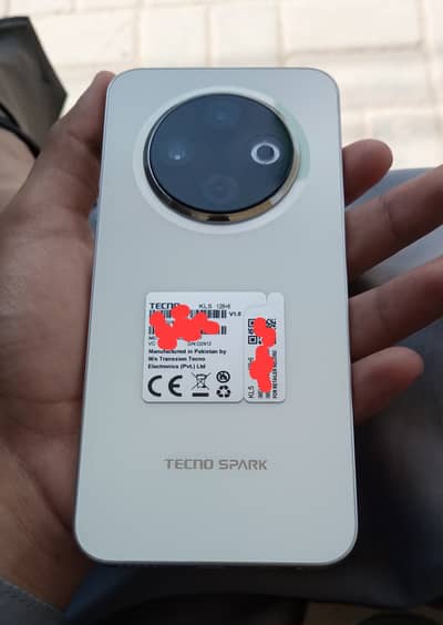 Tecno SPARK 30C