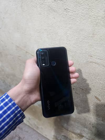 Vivo y30 full box all okay urgent sale