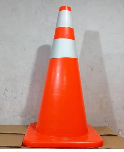 traffic road safety cone delineator post VLC cap