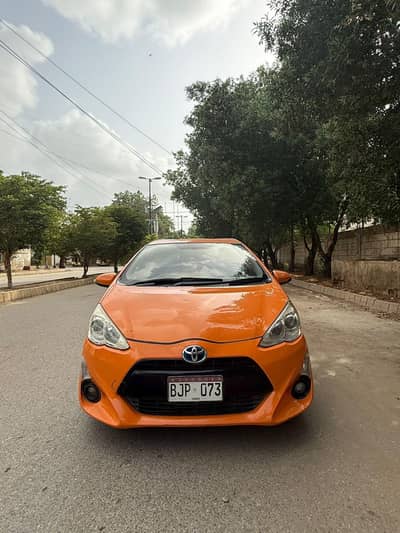 Toyota Aqua S LED Soft Leather Selection 2015/18