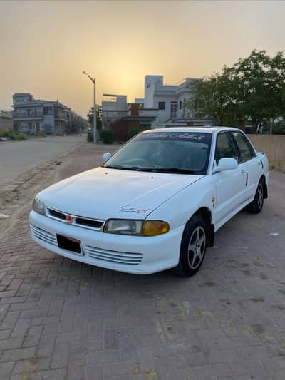 Mitsubishi Lancer Super Saloon