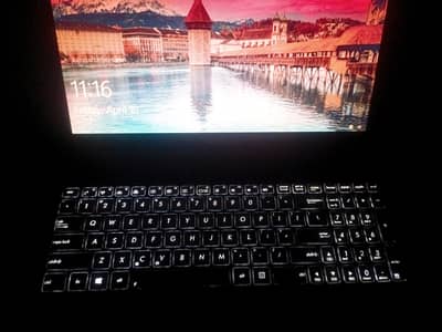 Asus Core i7 3th. g   2. . 5 hours battery backup