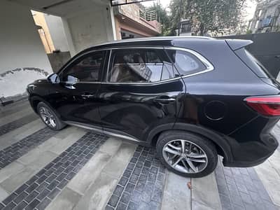 MG HS one hand use urgent sale