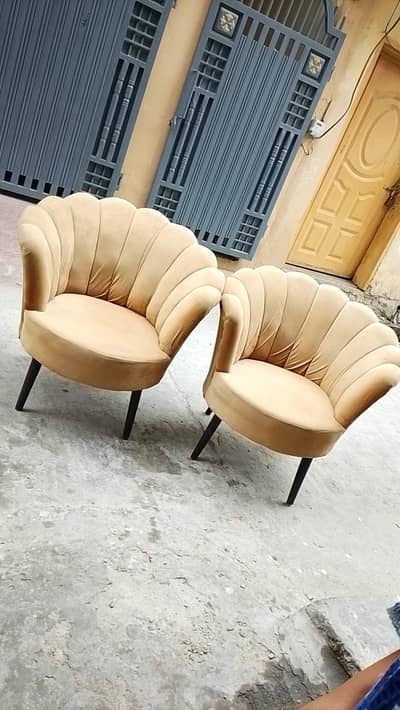 bedroom chairs