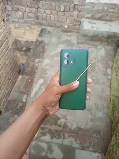 Moto g stylish 2023 4/128 gb with s 10 pen  urgent sale