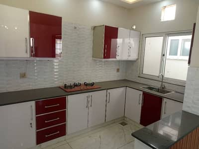 10 MARLA GHAR LIKE NEW