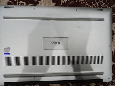 Dell XPS i7 8th generation with 4GB Nvidia GeForce GTX Graphics card