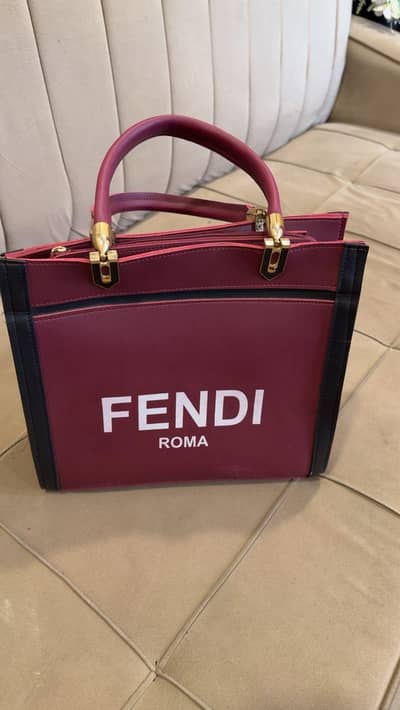 Fendi Roma Good quality hand bag
