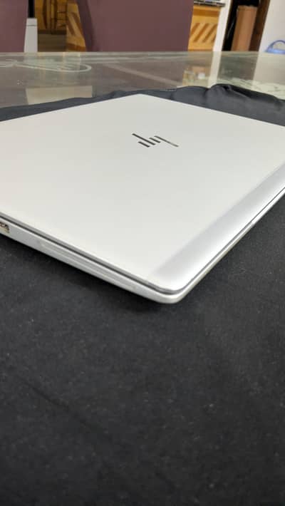 HP 840 laptop 16 GB Ram, Full touch screen