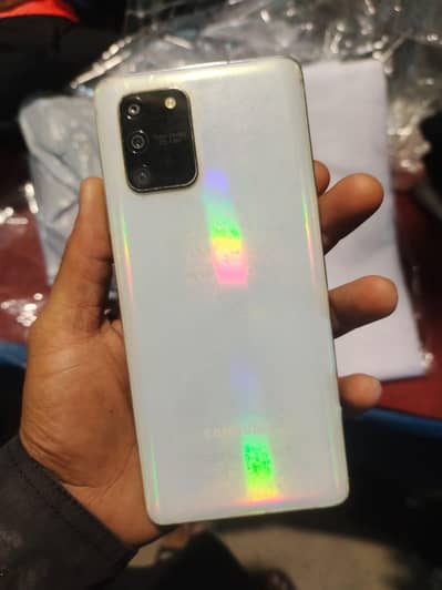 Samsung S10 lite