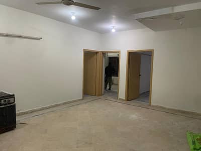 F11 triple story park face house for rent