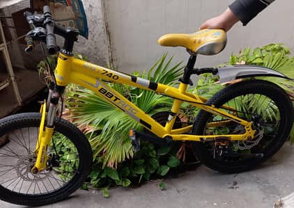 Yellow colour Mountain cycle