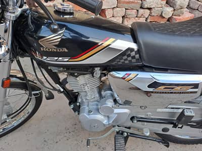 Honda CG 125 special silver edition 2026 model