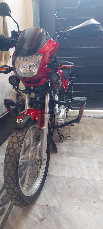 suzuki gd 110 full loaded  motorcycle  for touring purposes
