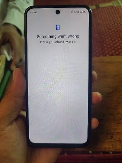 infinx smart 9 hd box sath hai charger ni ha 4+4 64gb