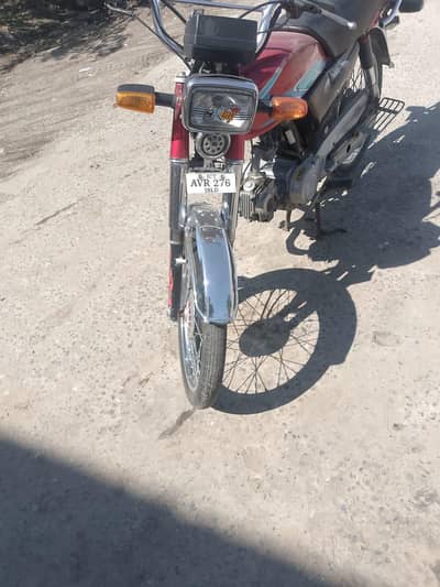Honda CD 70 18 model Islamabad number urgent sale