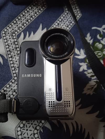 Samsung Cassate camera