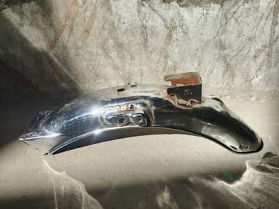 genuine mudguard is good condition
