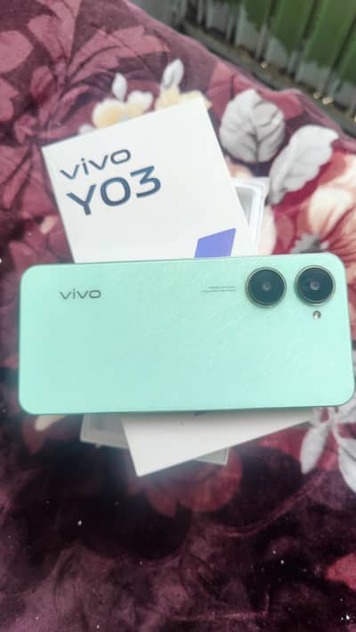 vivo y 03