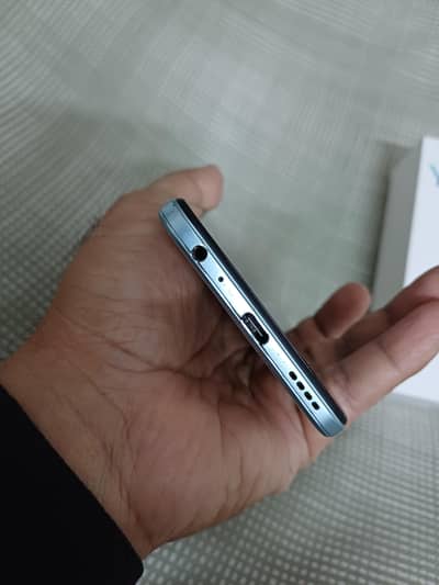 Vivo phone in good condition,