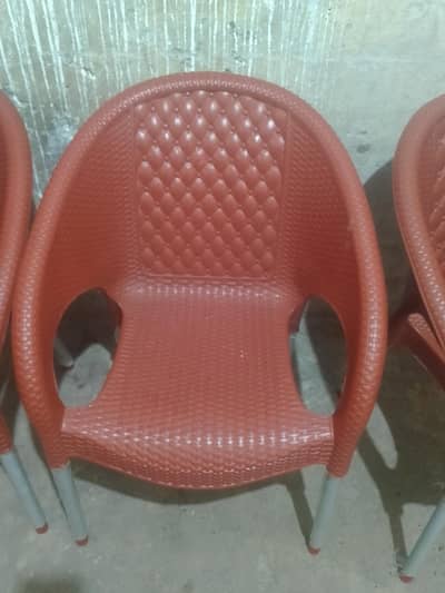 new 4 chairs 1 table