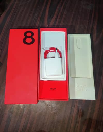 OnePlus 8 12/256 5G