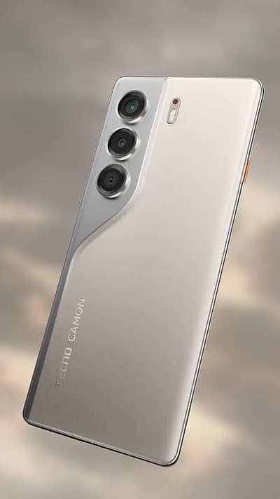 Tecno Camon 40 Pro