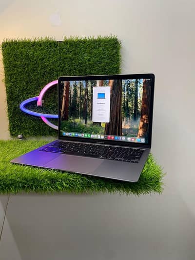 apple MacBook air 2019/2020 machine core i5 8/128 gb