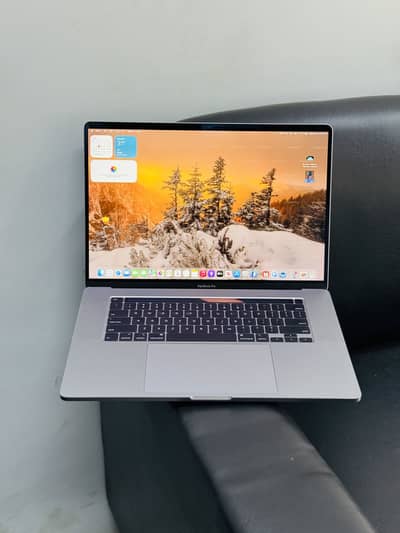 Apple MacBook Pro 2019 (16” Display) A2141 Model