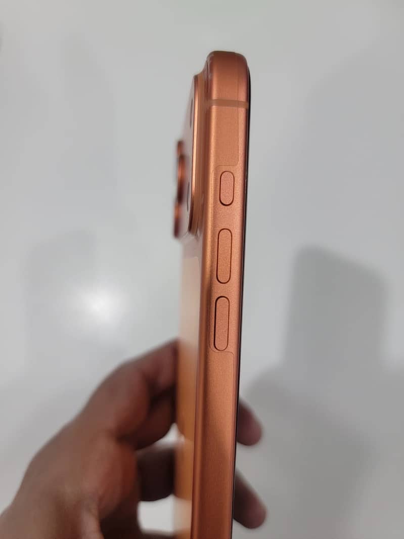 iPhone 17 Pro Max | 100% Battery Health | Like New Condition 2