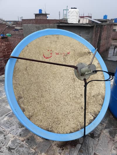 Dish Antena (2) and Receivers (2)